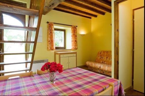 Gites La Forge De Sainte Marie Thonnance-les-Moulins Rom bilde